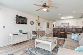 SeaView By Oak Island Accommodations